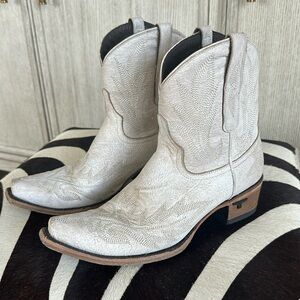 LANE Ladies Boots!